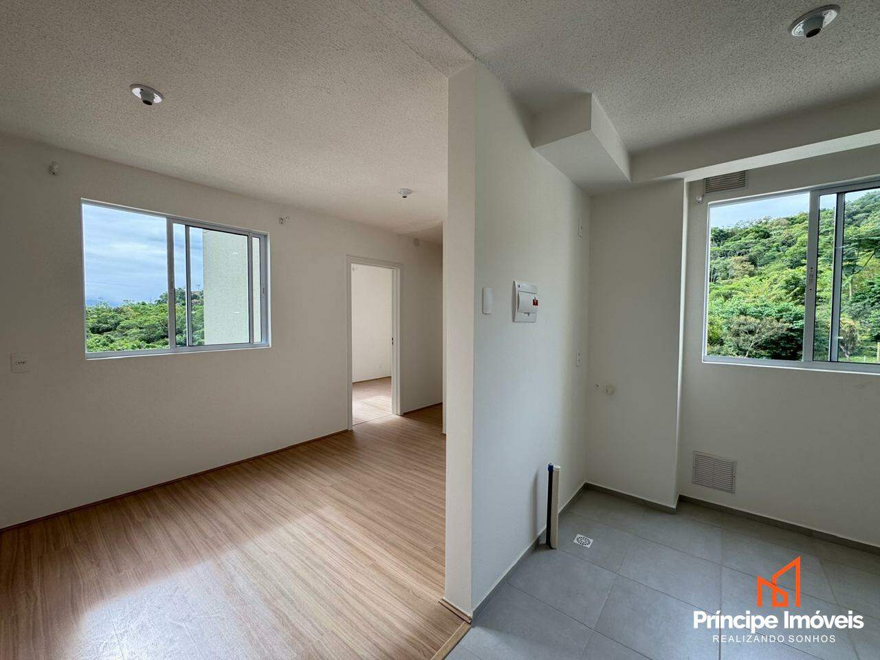 Apartamento para aluguel em Joinville, Boehmerwald, 2 quartos: 