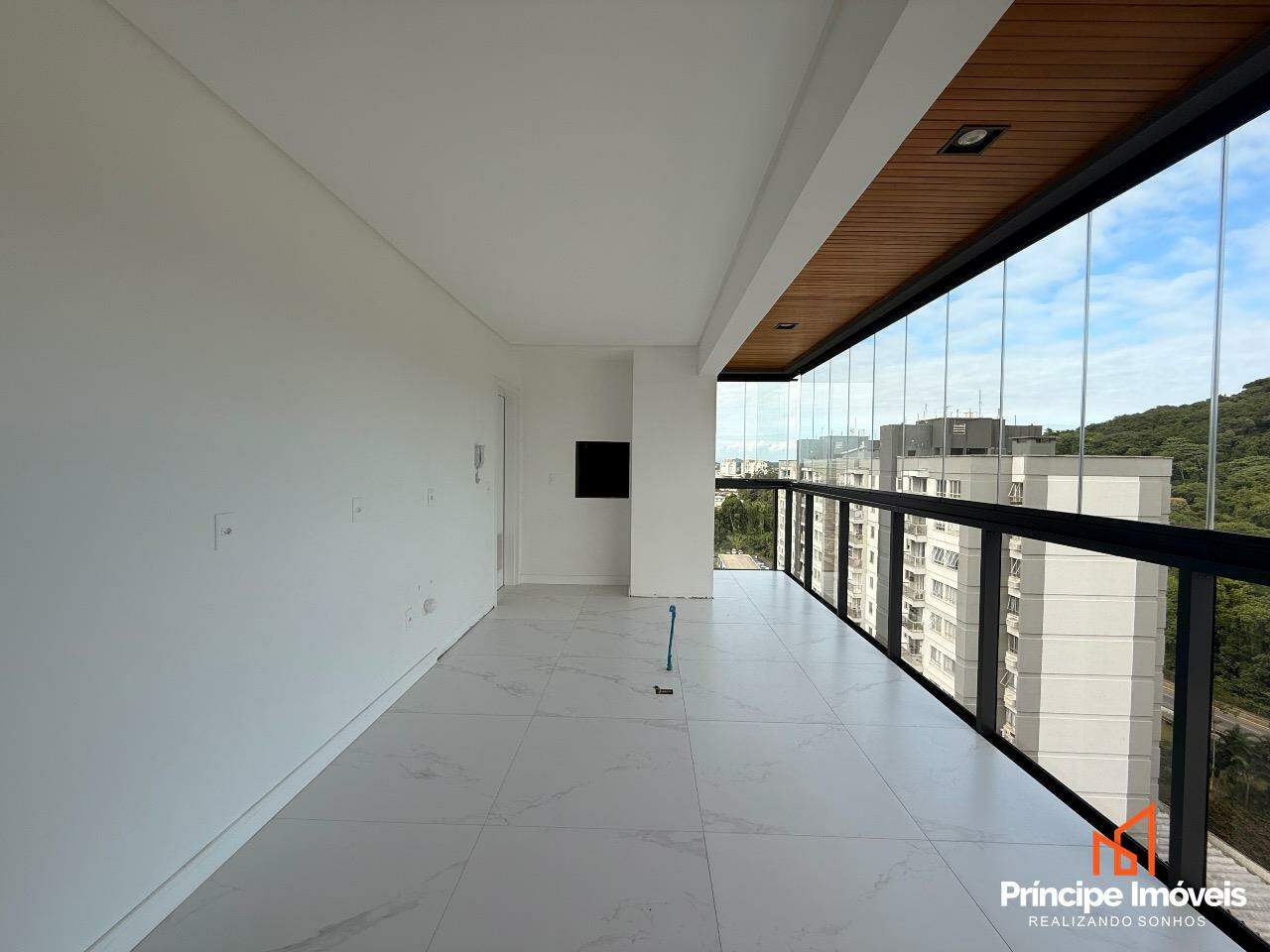 Apartamento à venda em Joinville, Atiradores, 3 quartos: 