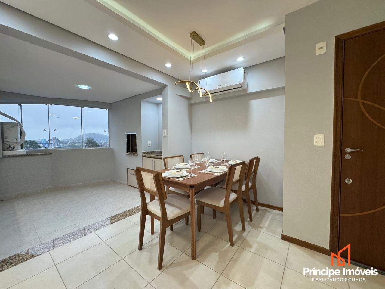 Apartamento para aluguel em Joinville, Santo Antônio, 2 quartos: 