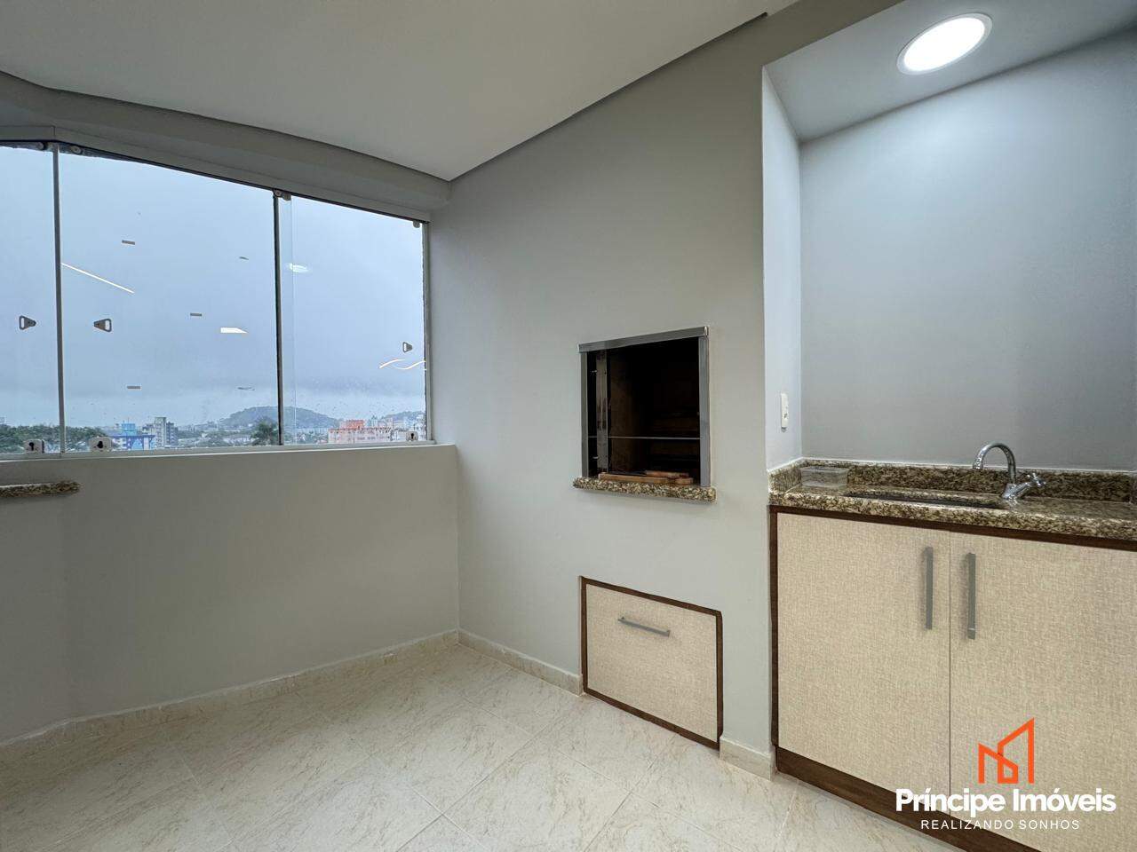 Apartamento para aluguel em Joinville, Santo Antônio, 2 quartos: 