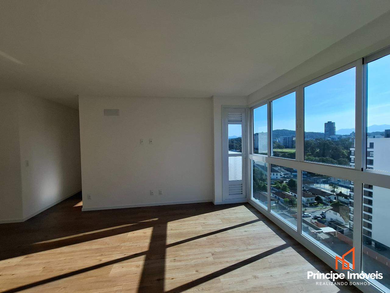 Apartamento à venda em Joinville, Centro, 2 quartos: 