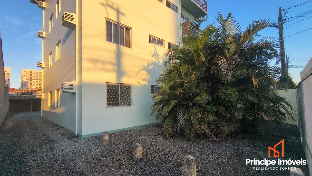 Apartamento para aluguel em Joinville, Santo Antônio, 2 quartos: 
