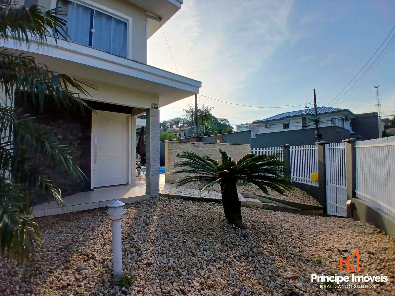 Casa à venda em Joinville, Floresta, 3 quartos: 
