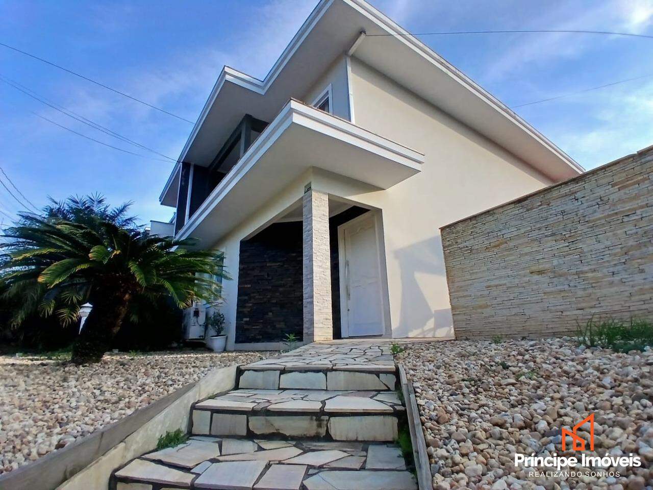 Casa à venda em Joinville, Floresta, 3 quartos: 