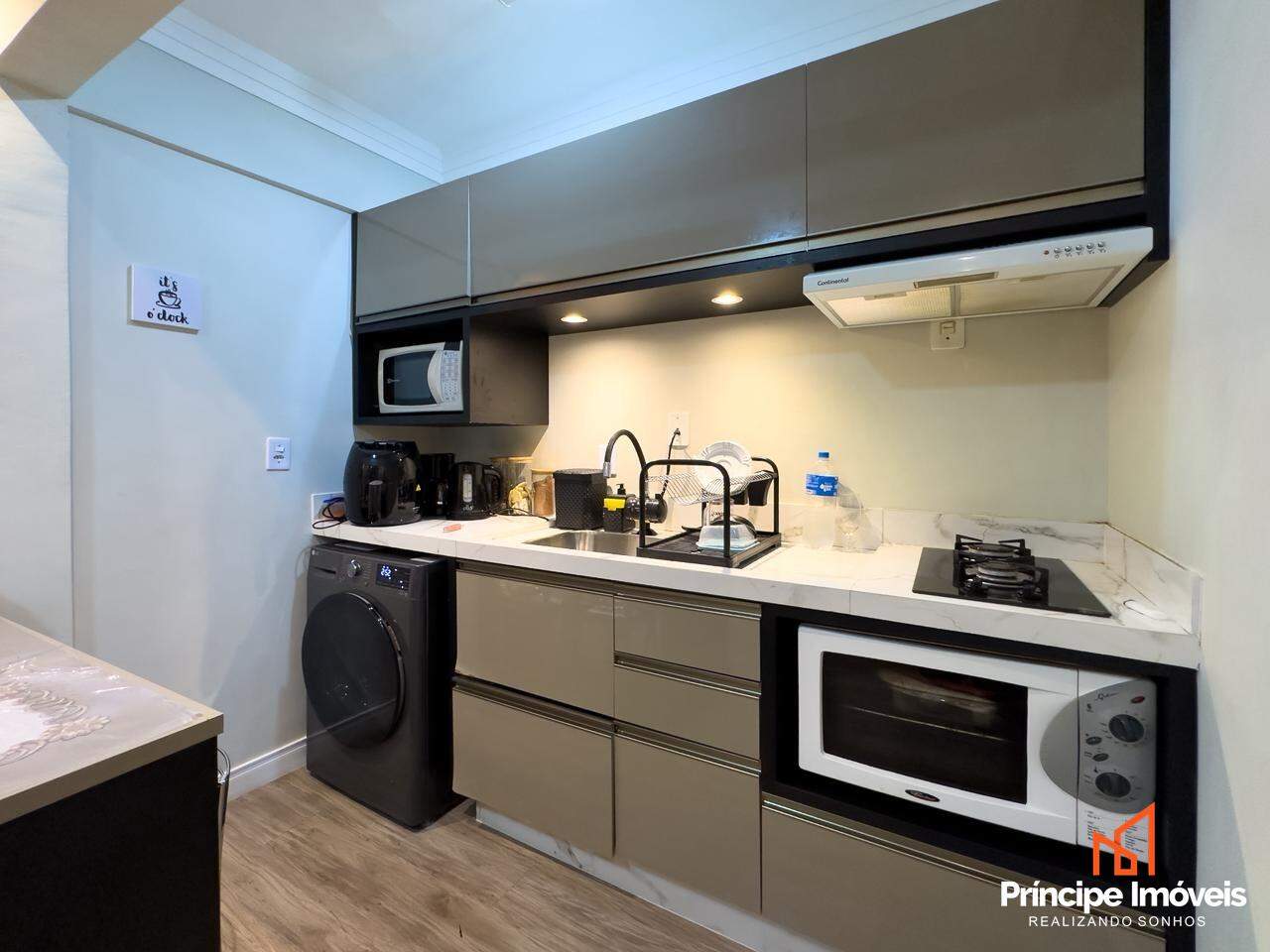 Apartamento à venda em Joinville, Centro, 1 quarto: 