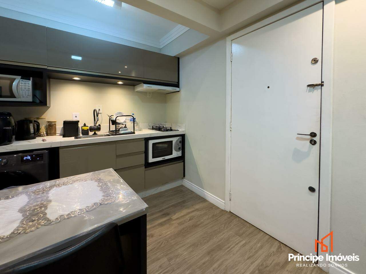 Apartamento à venda em Joinville, Centro, 1 quarto: 