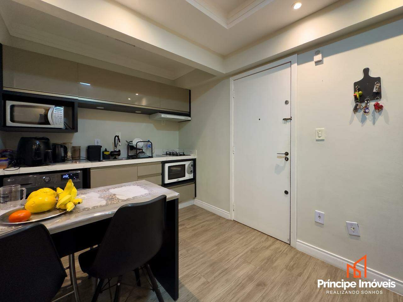 Apartamento à venda em Joinville, Centro, 1 quarto: 