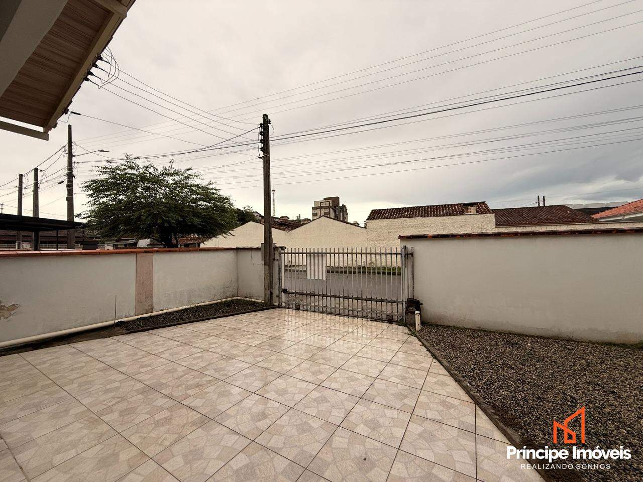 Casa à venda em Joinville, Floresta, 3 quartos: 