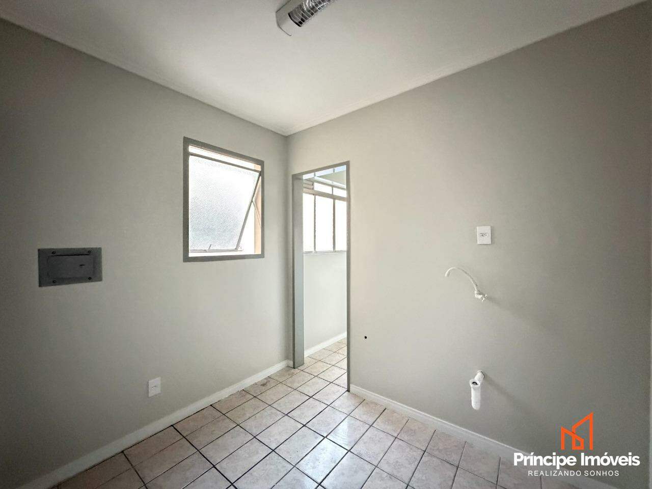 Apartamento à venda em Joinville, Guanabara, 2 quartos: 