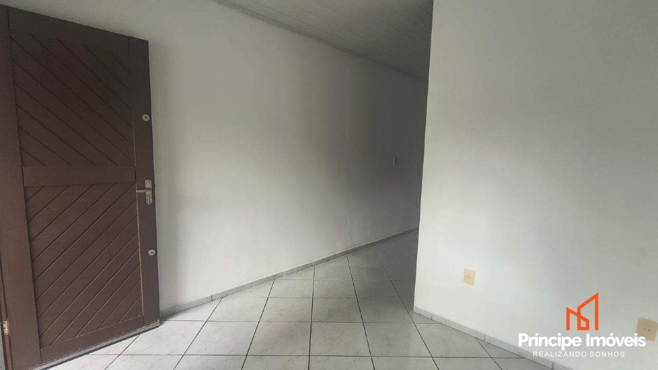 Apartamento para aluguel em Joinville, Santo Antônio, 2 quartos: 