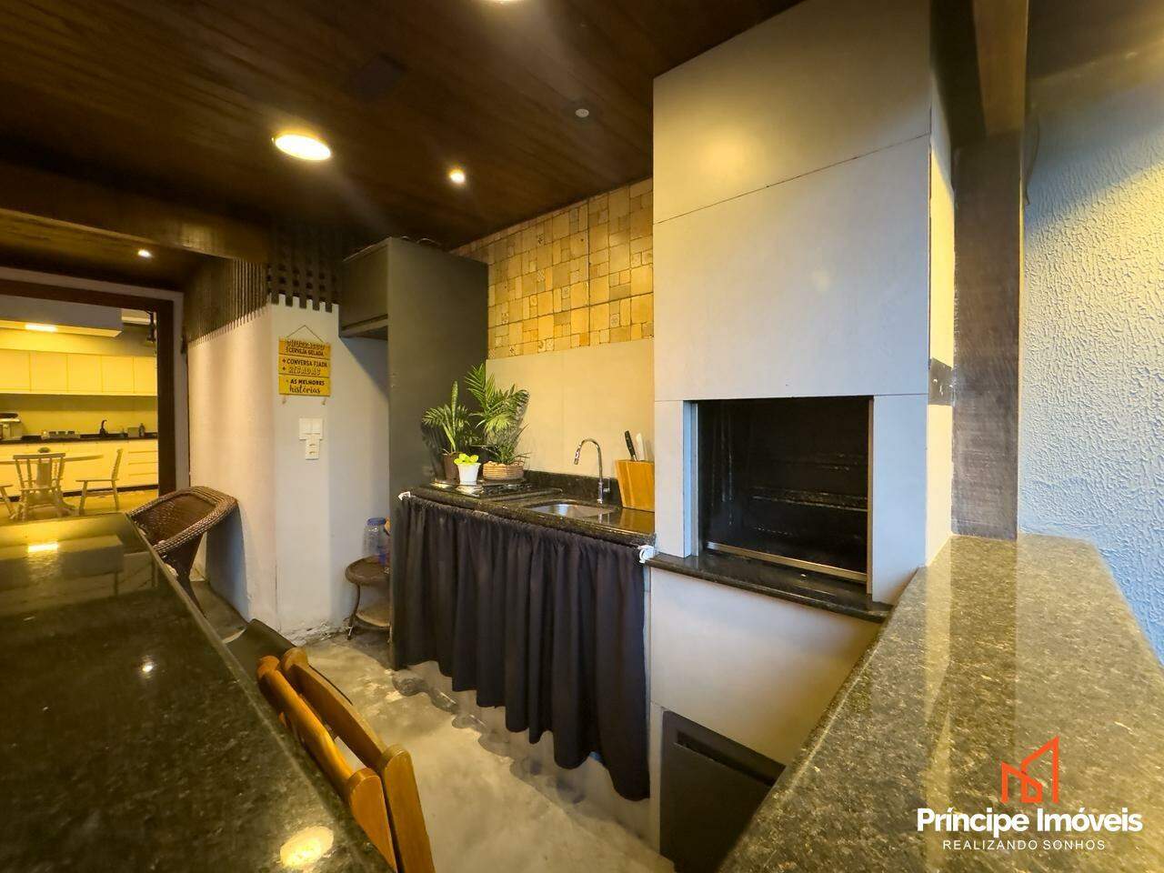 Casa à venda em Joinville, Boa Vista, 4 quartos: 