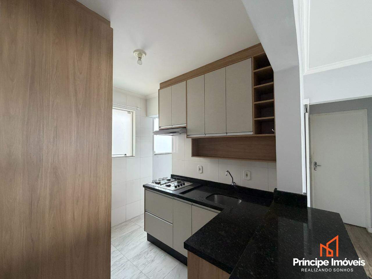 Apartamento à venda em Joinville, Guanabara, 2 quartos: 