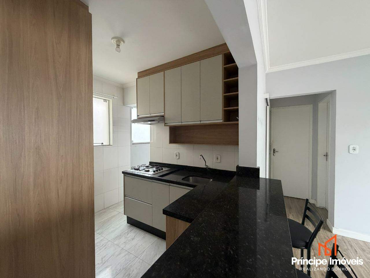 Apartamento à venda em Joinville, Guanabara, 2 quartos: 
