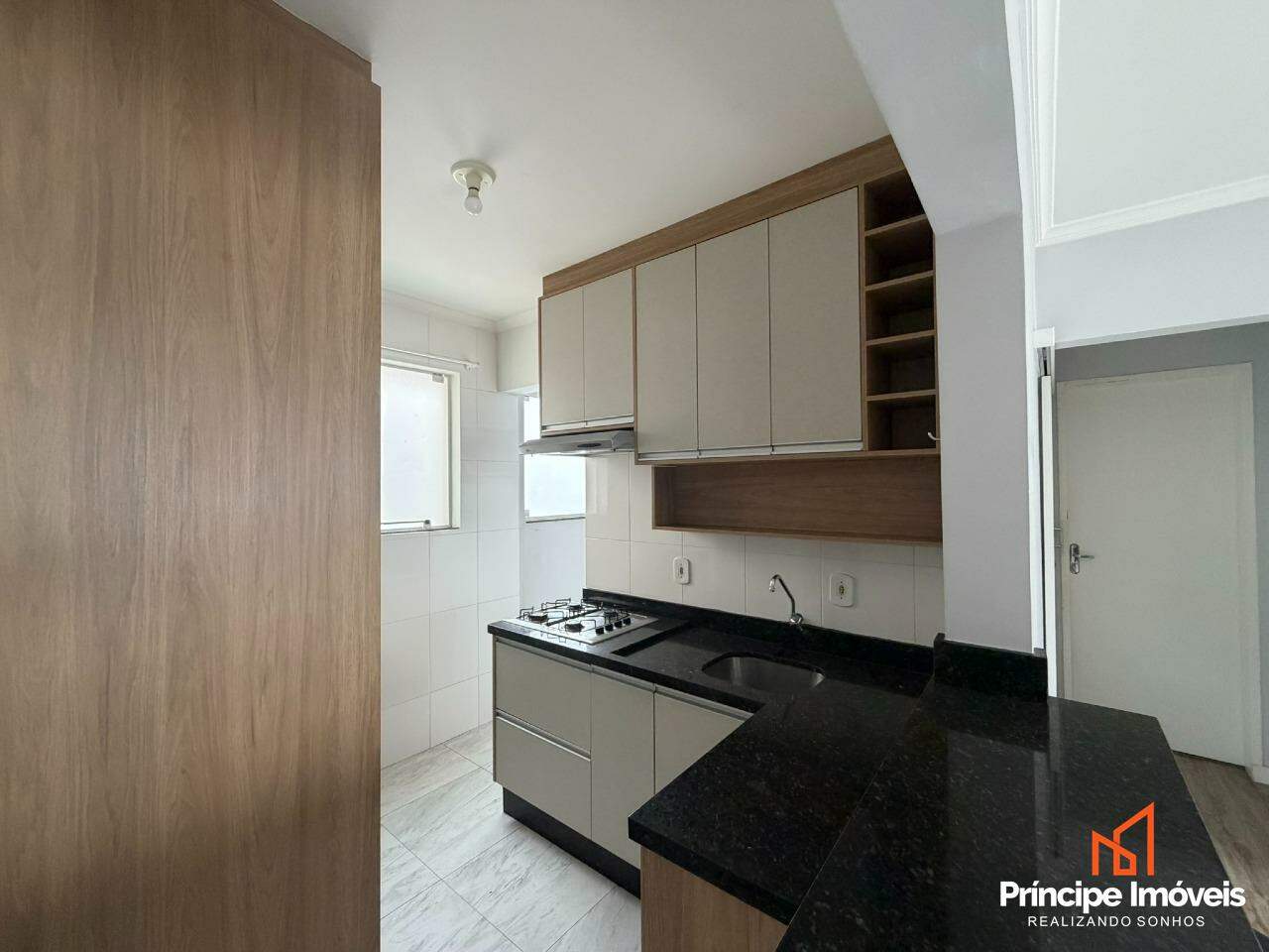 Apartamento à venda em Joinville, Guanabara, 2 quartos: 