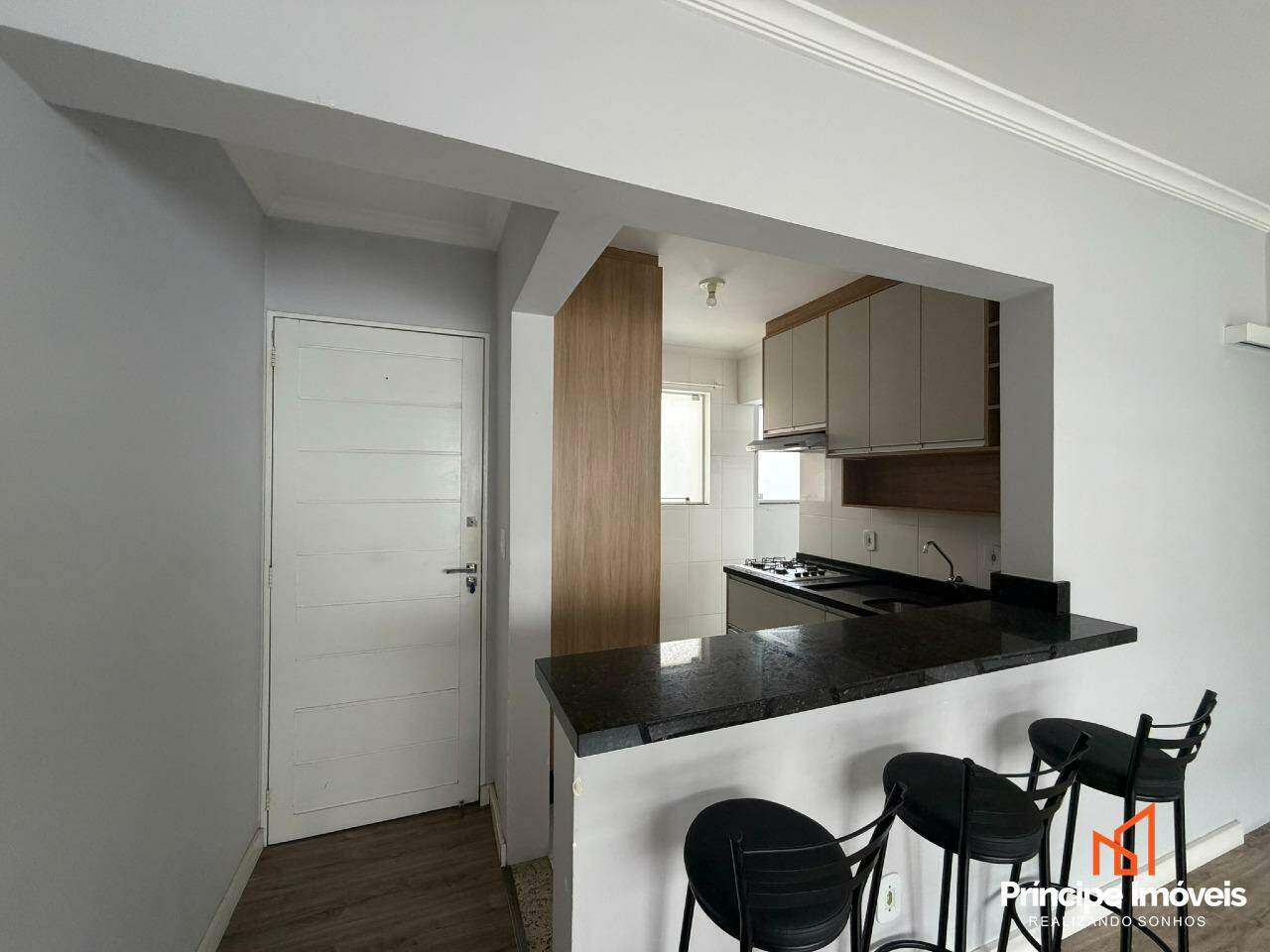 Apartamento à venda em Joinville, Guanabara, 2 quartos: 
