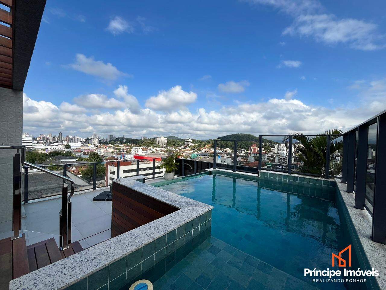 Apartamento à venda em Joinville, América, 3 quartos: 