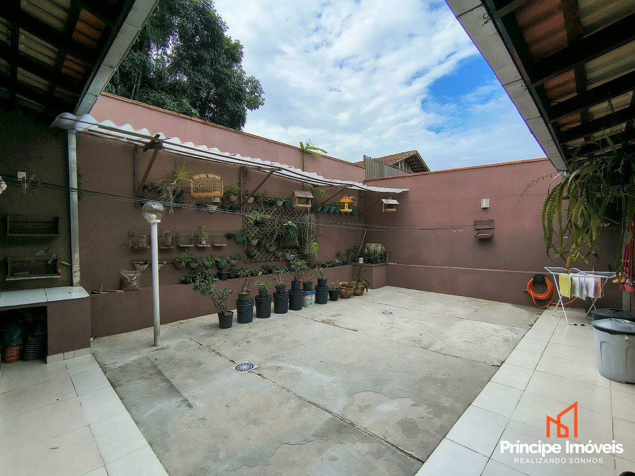 Casa à venda em Joinville, Floresta, 4 quartos: 