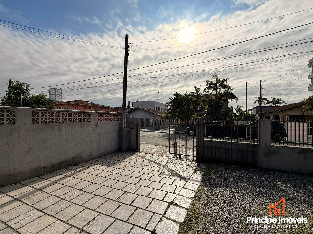 Casa à venda em Joinville, Guanabara, 3 quartos: 
