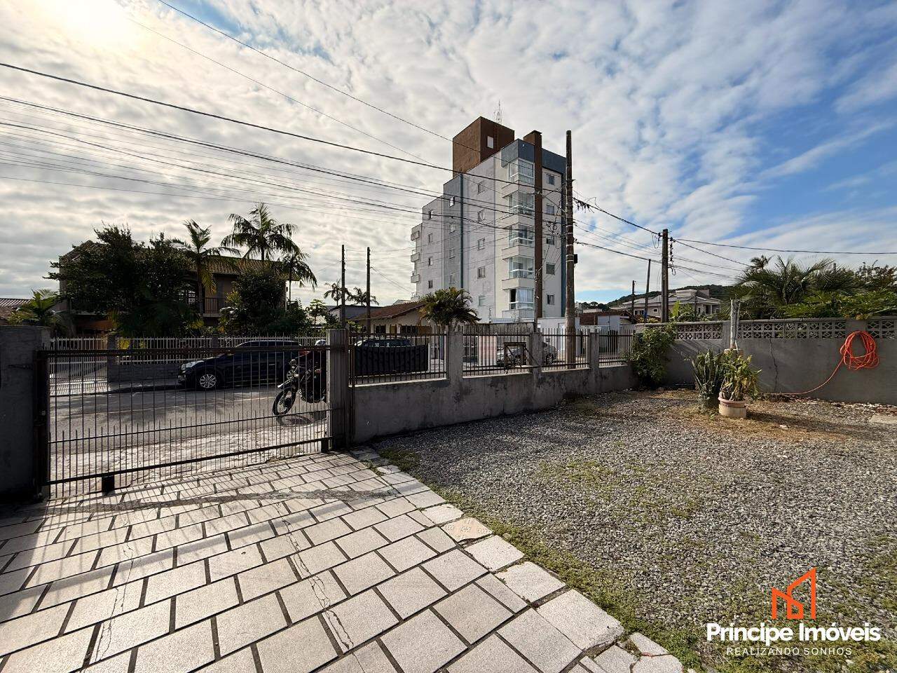 Casa à venda em Joinville, Guanabara, 3 quartos: 