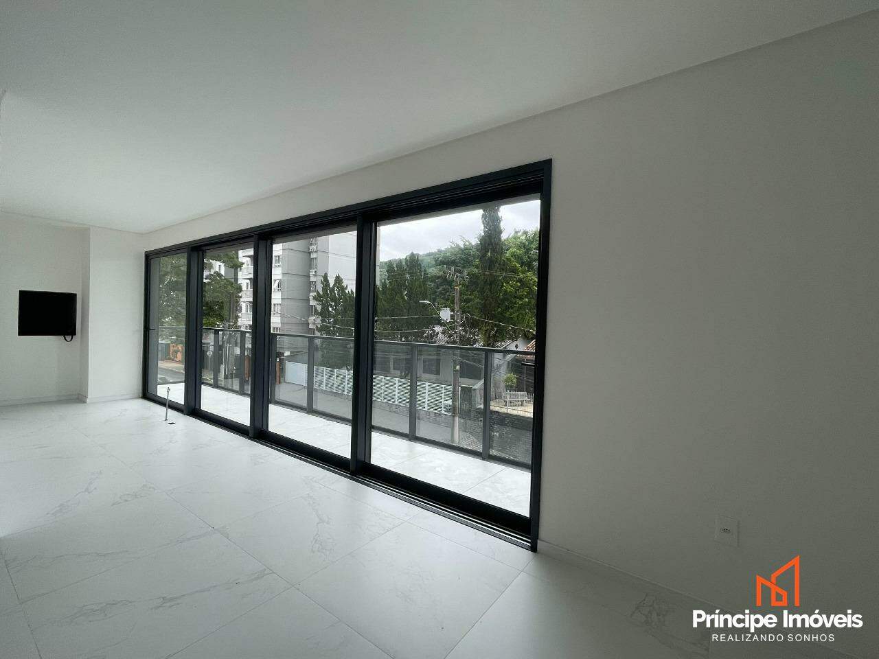Apartamento à venda em Joinville, Atiradores, 3 quartos: 