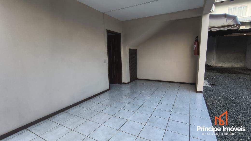 Apartamento para aluguel em Joinville, Santo Antônio, 1 quarto: 