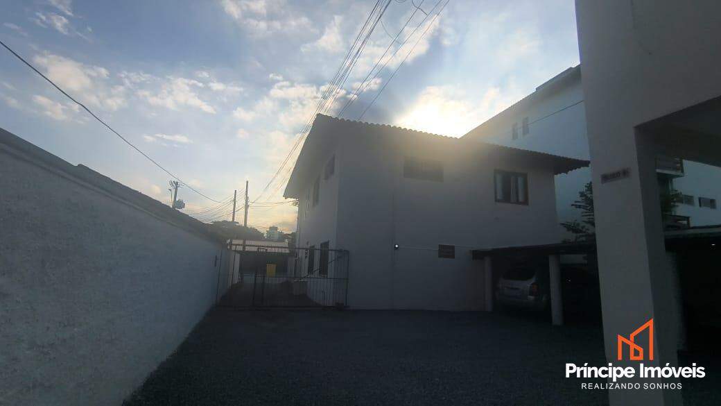 Apartamento para aluguel em Joinville, Santo Antônio, 1 quarto: 