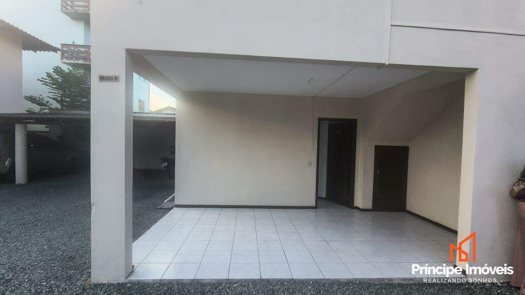 Apartamento para aluguel em Joinville, Santo Antônio, 1 quarto: 