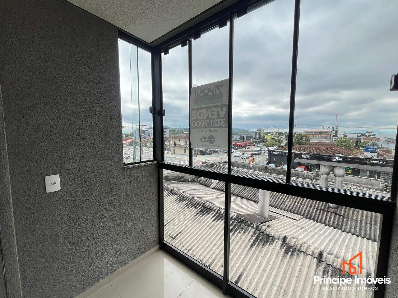 Apartamento à venda em Joinville, Guanabara, 2 quartos: 