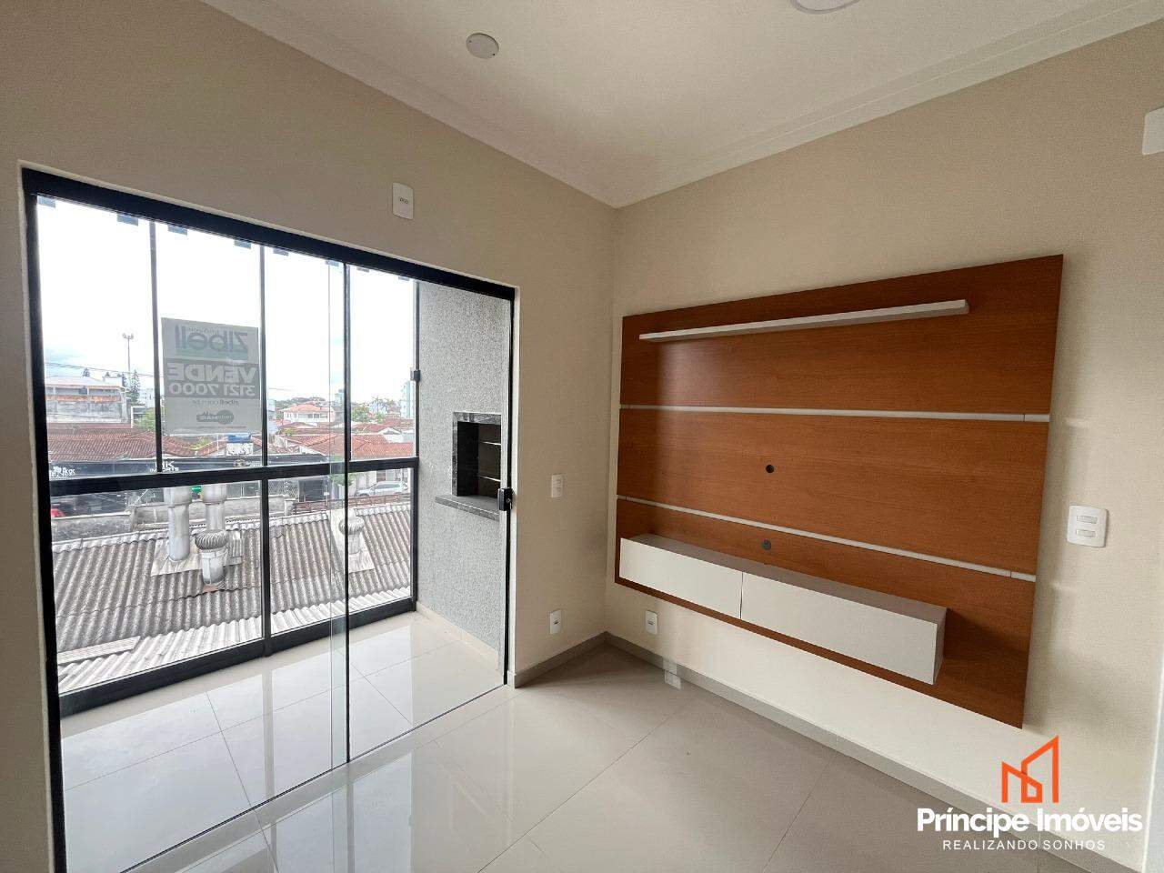 Apartamento à venda em Joinville, Guanabara, 2 quartos: 