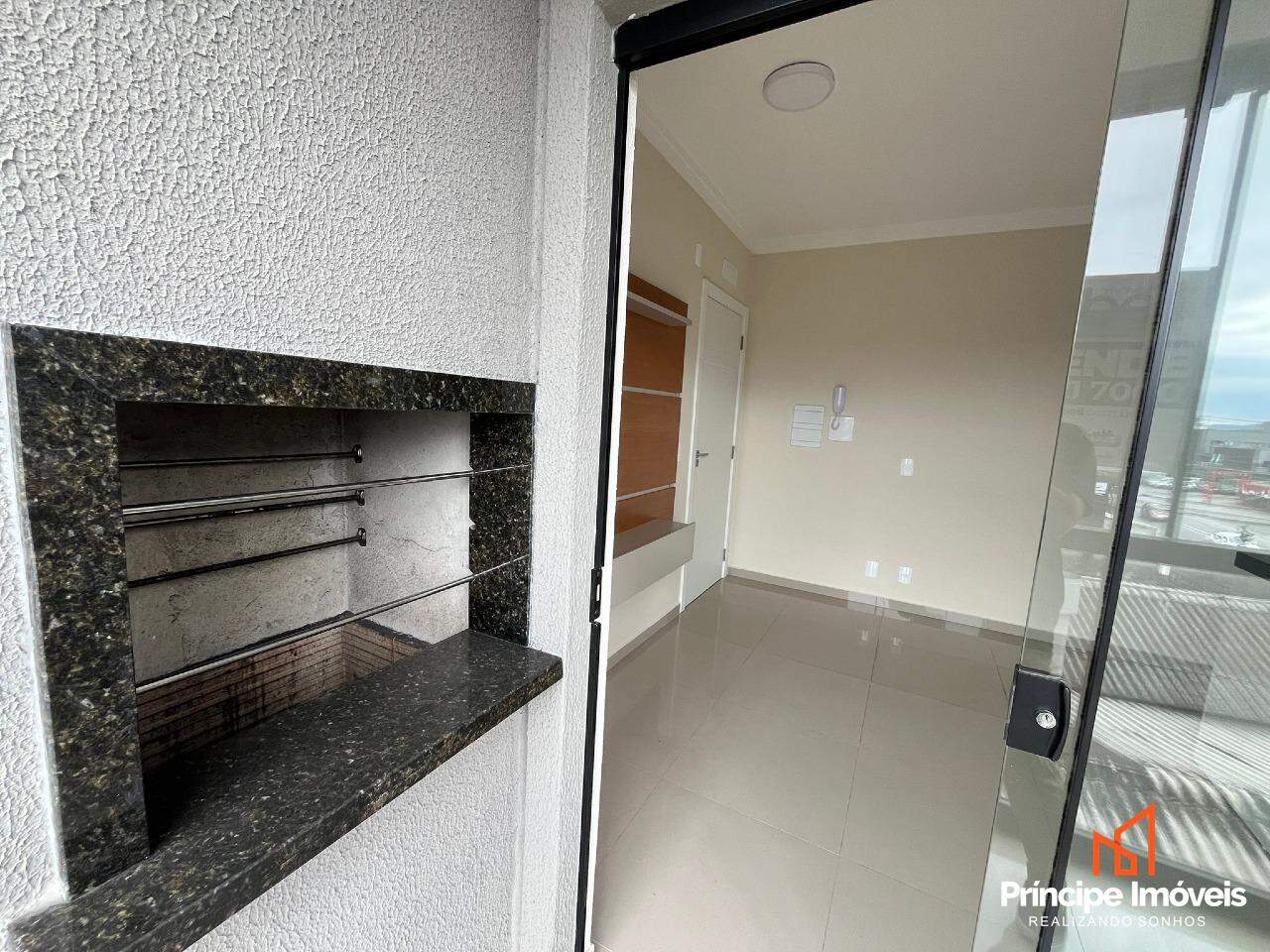Apartamento à venda em Joinville, Guanabara, 2 quartos: 