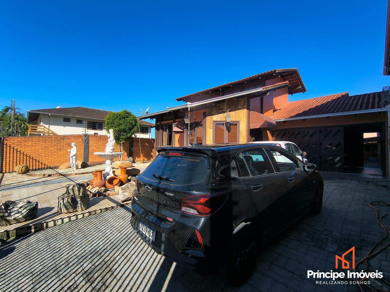 Casa à venda em Joinville, Bucarein, 3 quartos: 