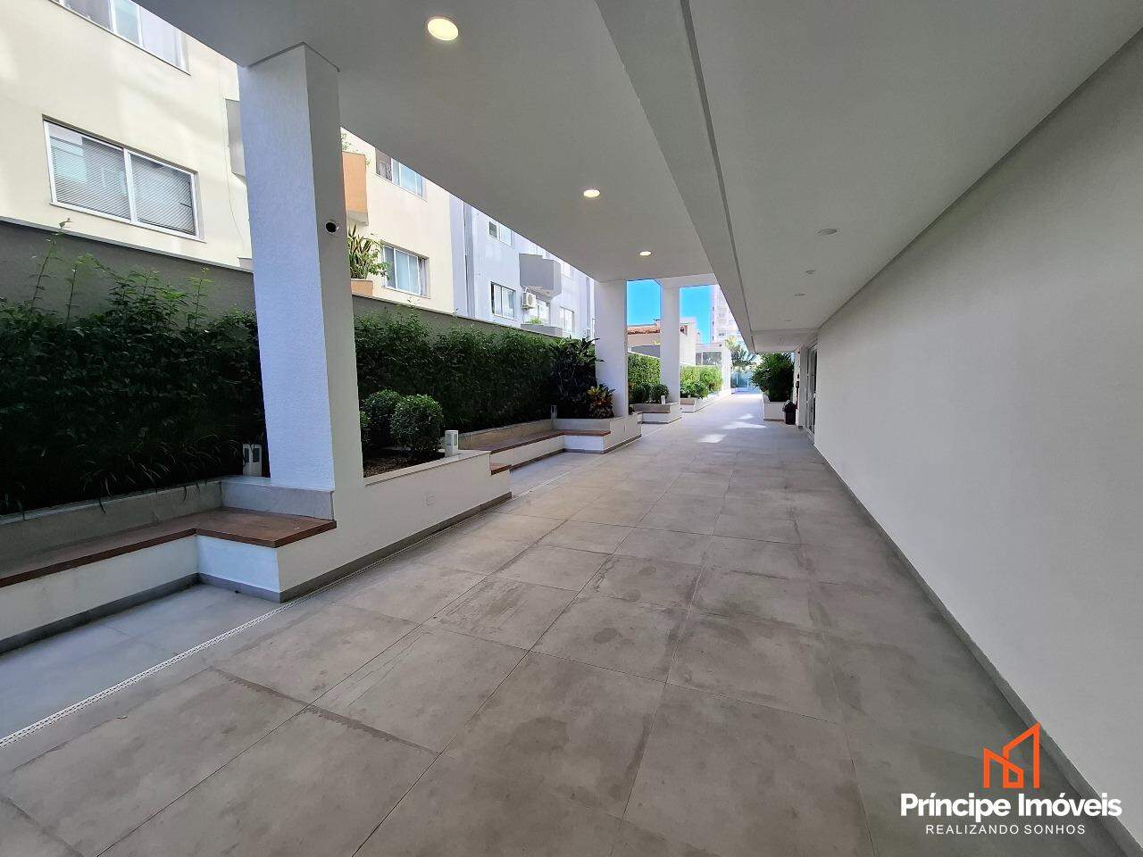 Apartamento à venda em Joinville, Centro, 2 quartos: 