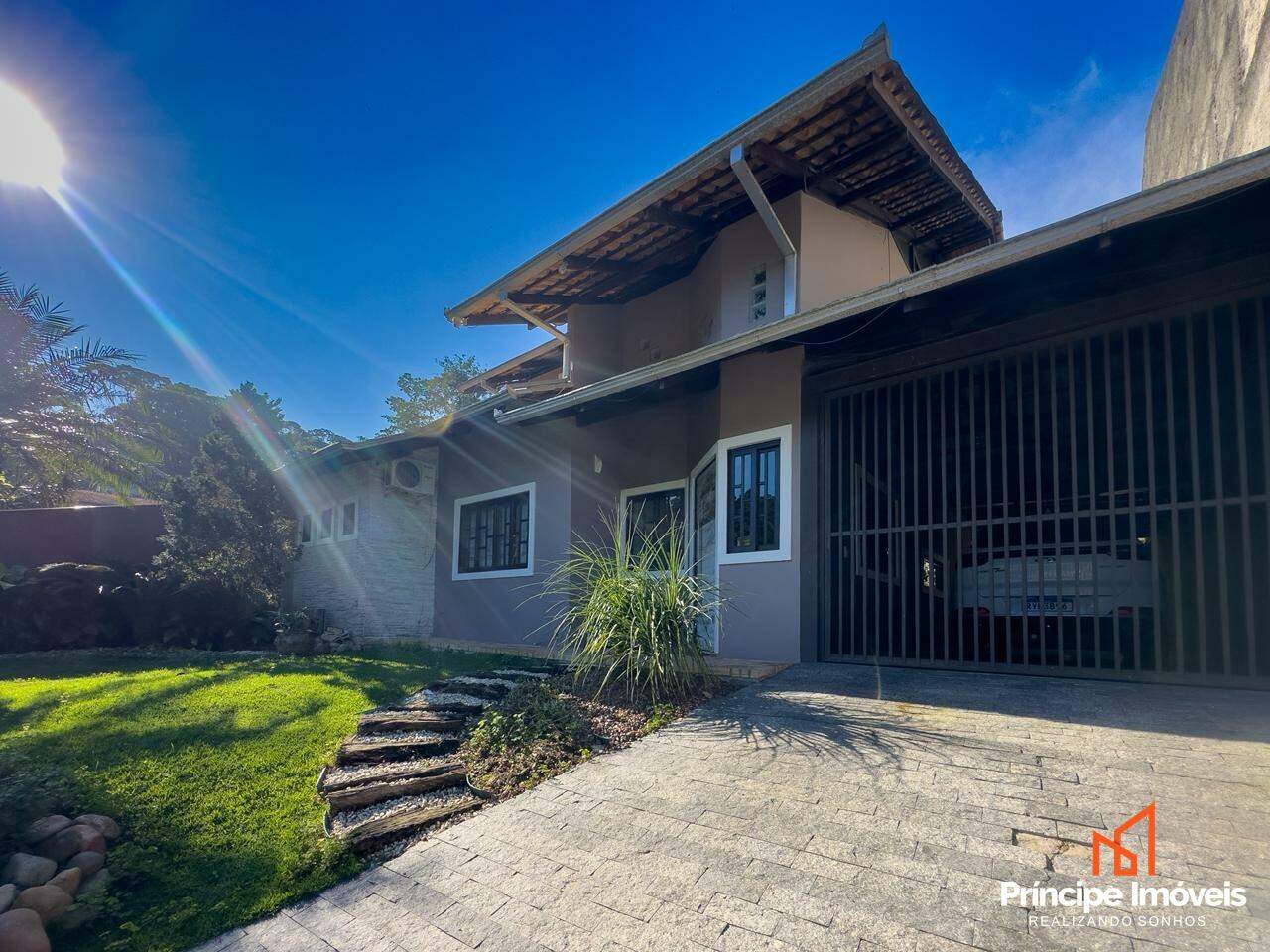 Casa à venda em Joinville, Boa Vista, 3 quartos: 