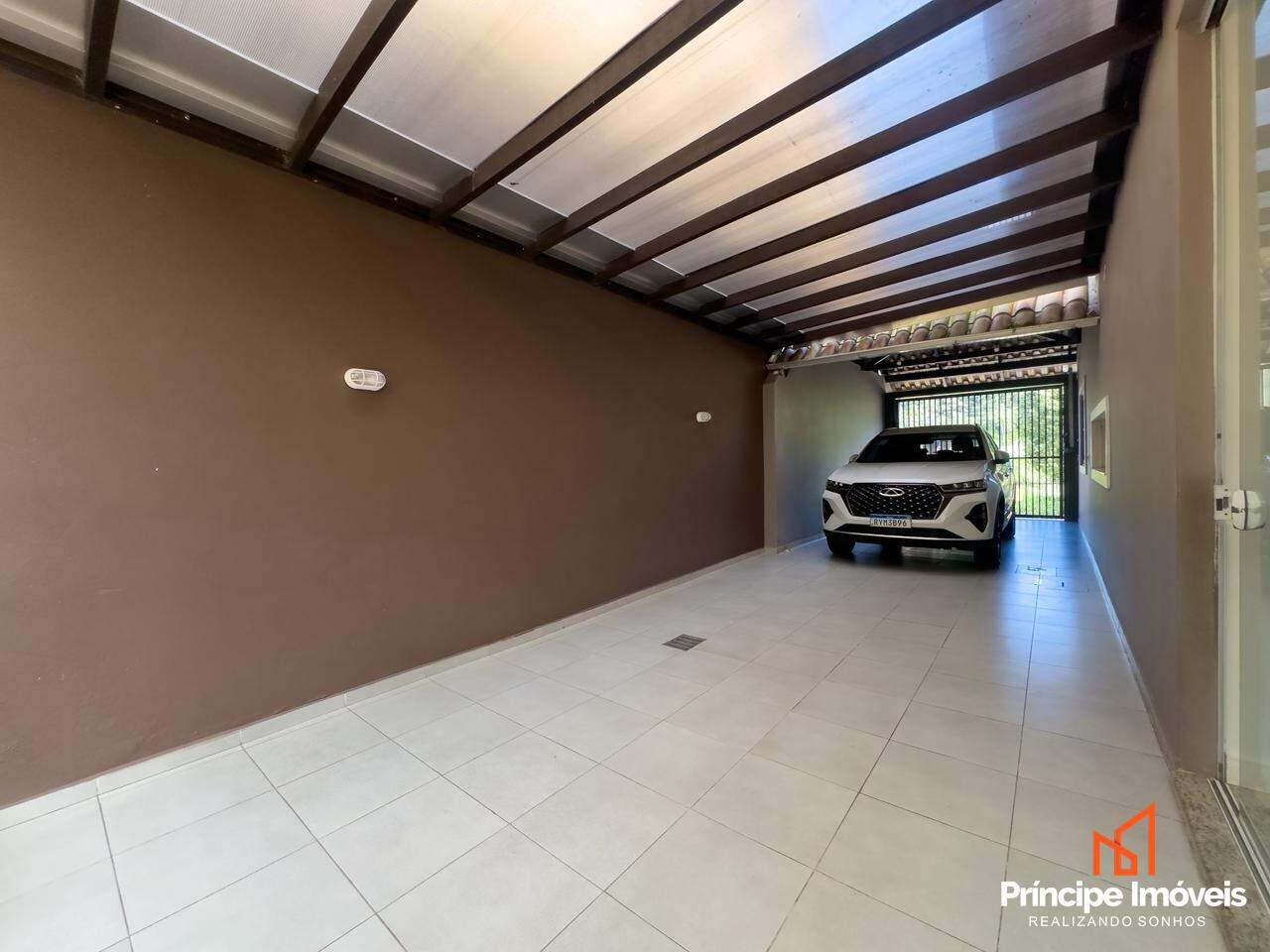 Casa à venda em Joinville, Boa Vista, 3 quartos: 
