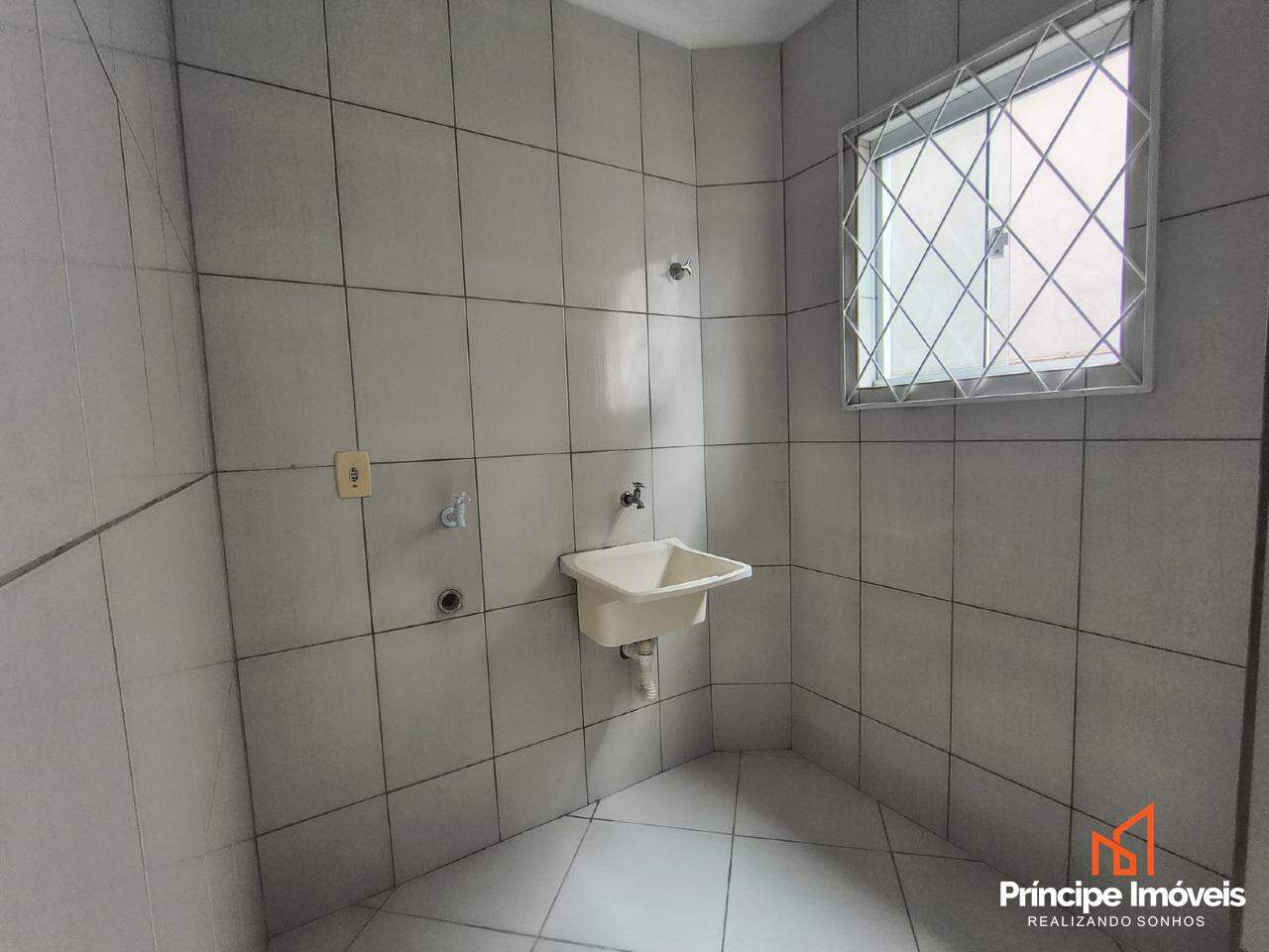 Apartamento para aluguel em Joinville, Jardim Sofia, 2 quartos: 