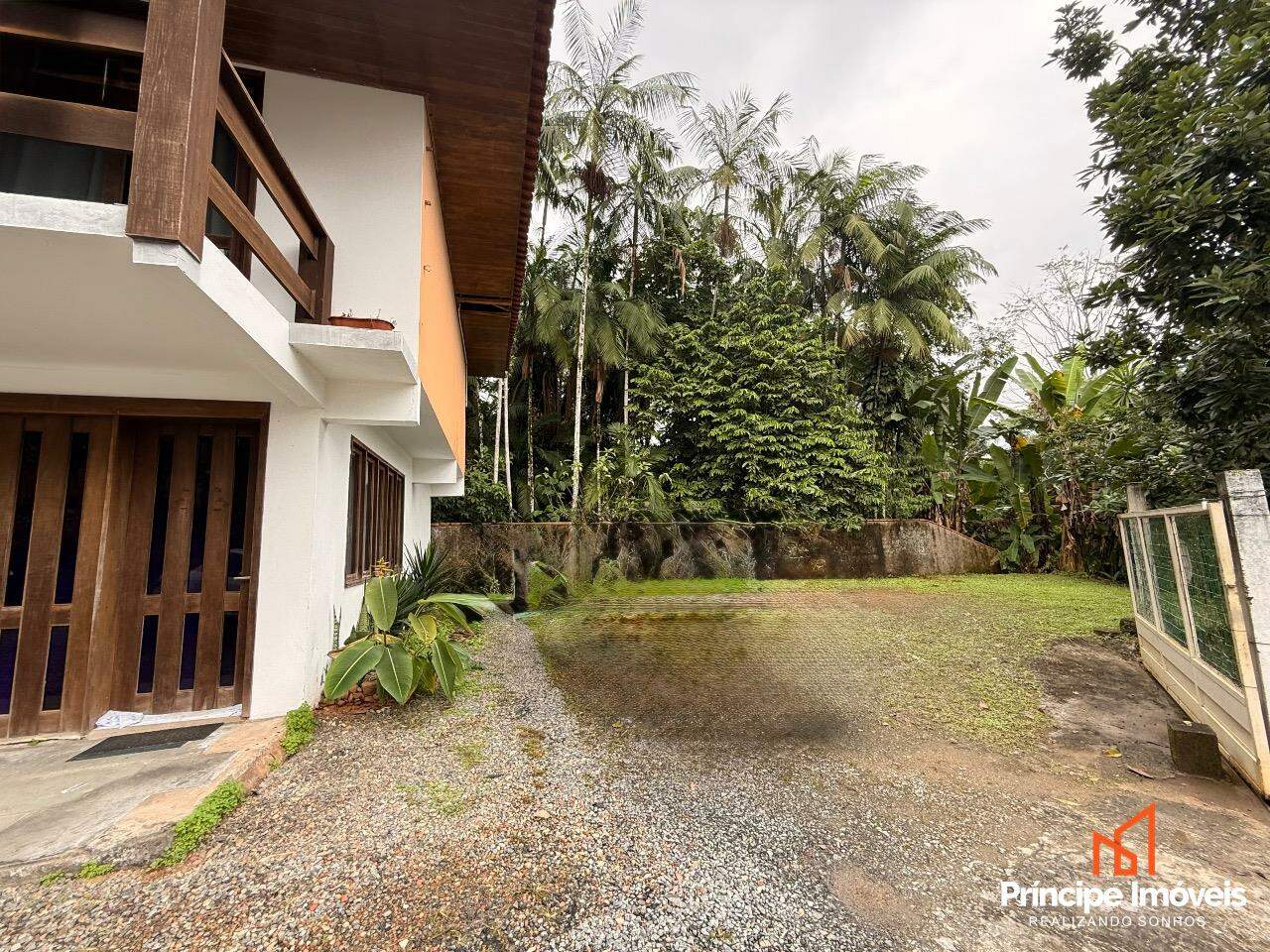 Casa à venda em Joinville, Saguaçu, 4 quartos: 