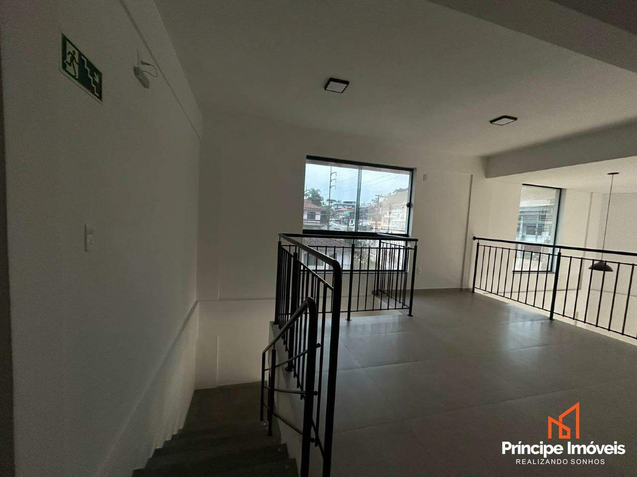 Sala comercial para aluguel em Joinville, Boa Vista, : 