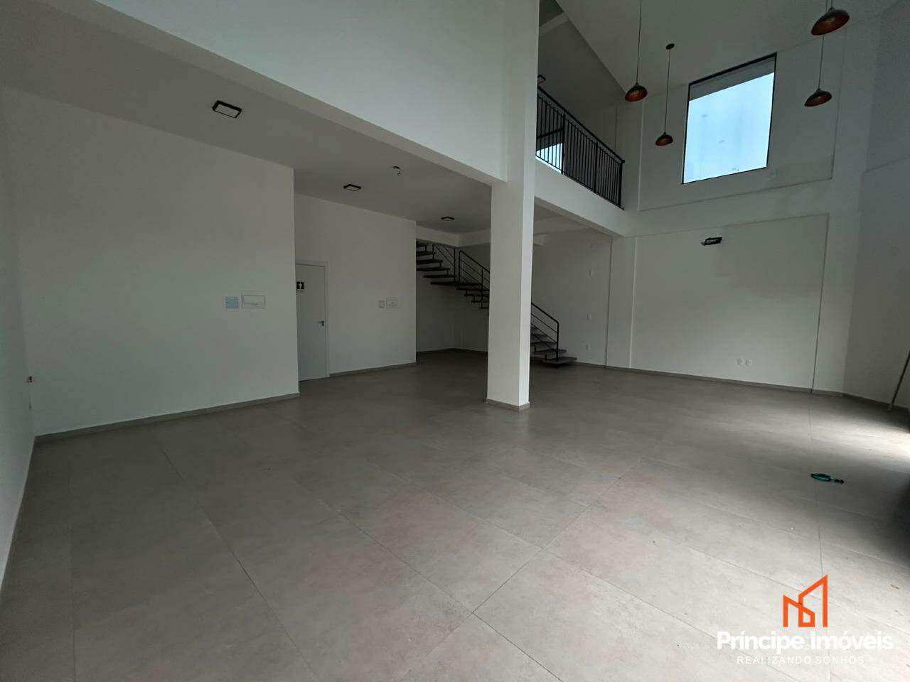 Sala comercial para aluguel em Joinville, Boa Vista, : 