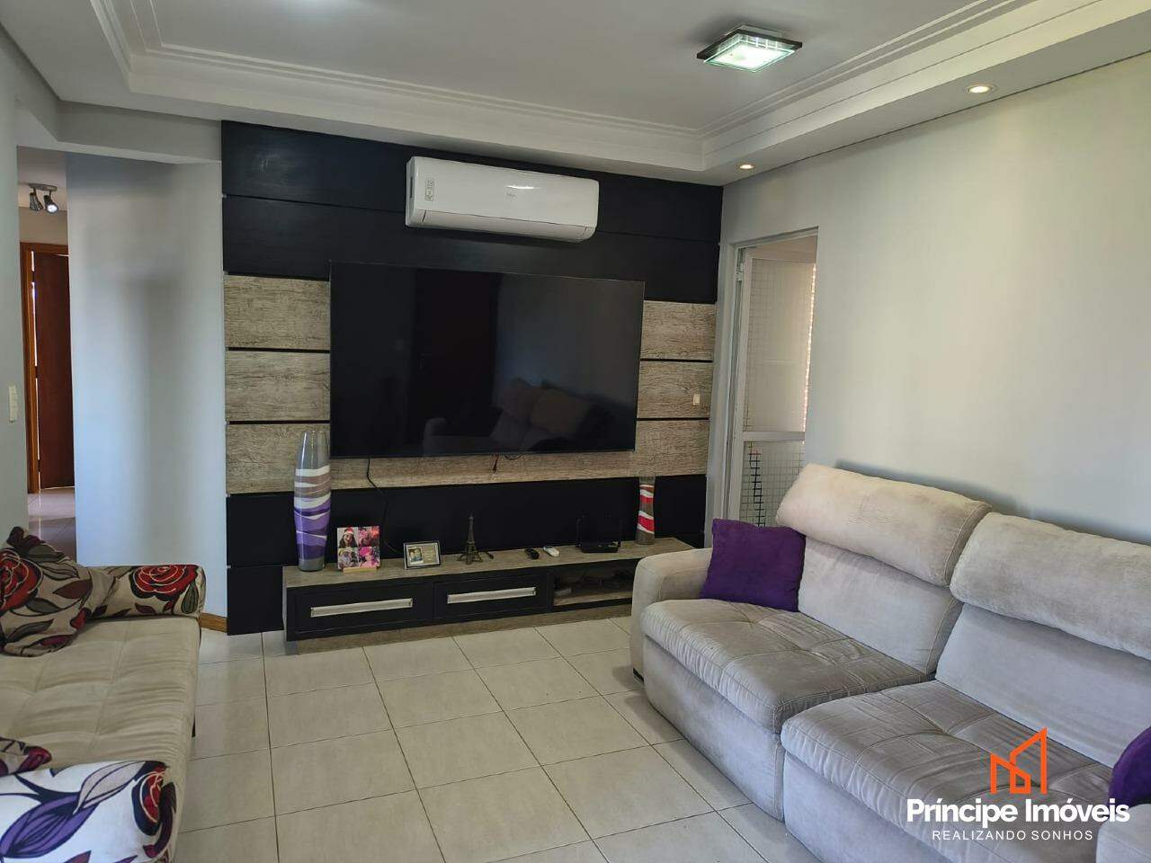 Apartamento para aluguel em Joinville, Santo Antônio, 3 quartos: 