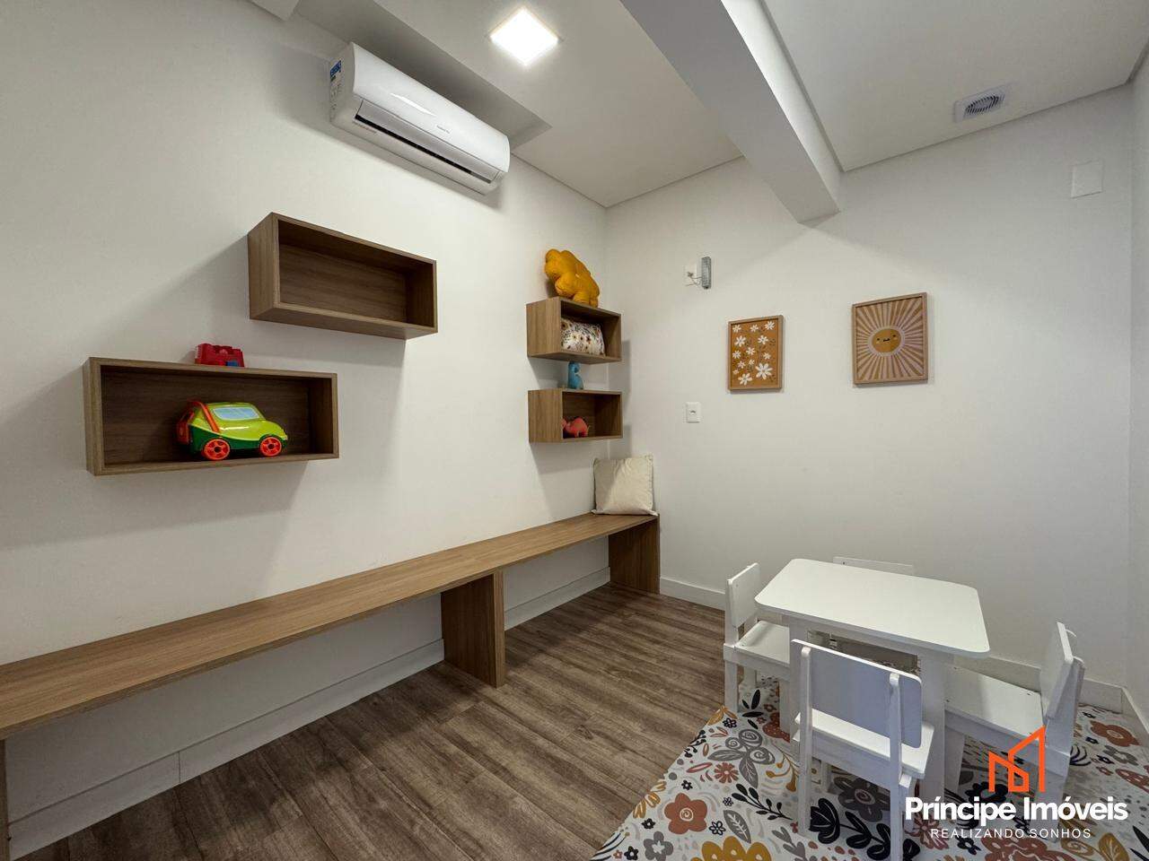 Apartamento à venda em Joinville, Atiradores, 3 quartos: 