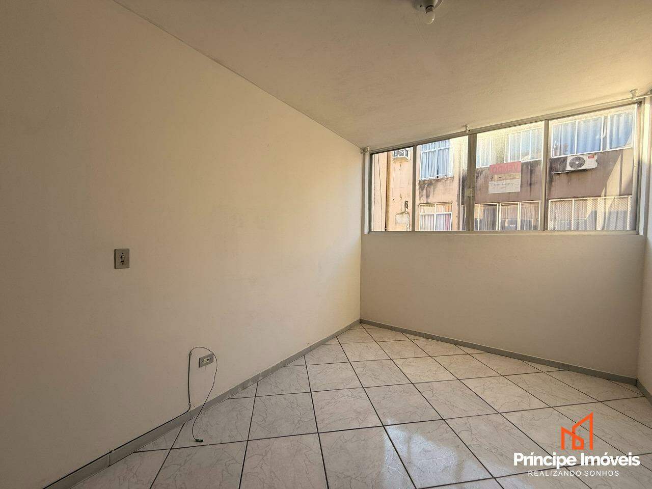 Apartamento à venda em Joinville, Bucarein, 1 quarto: 