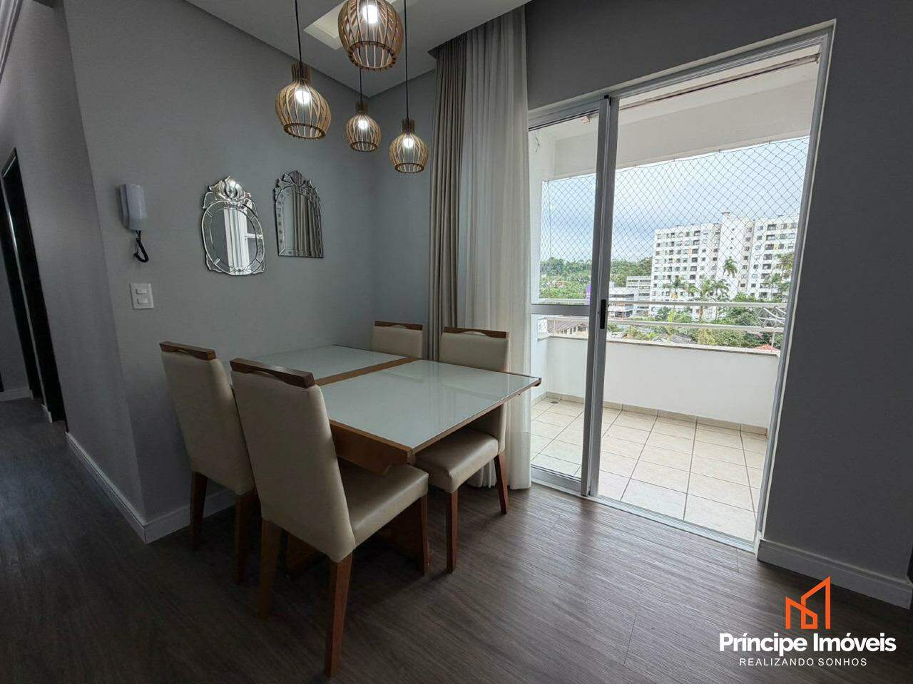 Apartamento para aluguel em Joinville, Costa e Silva, 2 quartos: 