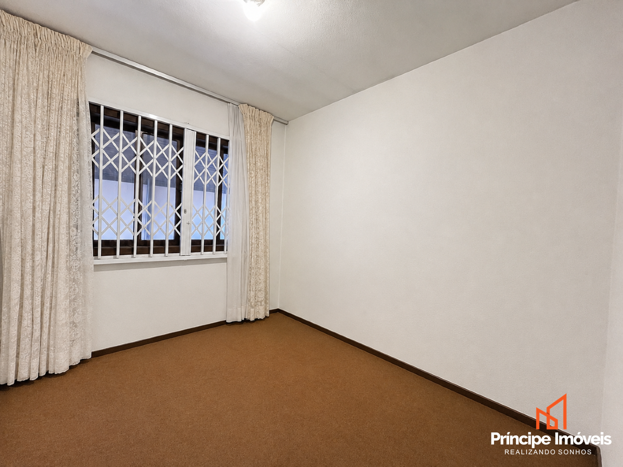 Casa à venda em Joinville, Floresta, 3 quartos: 