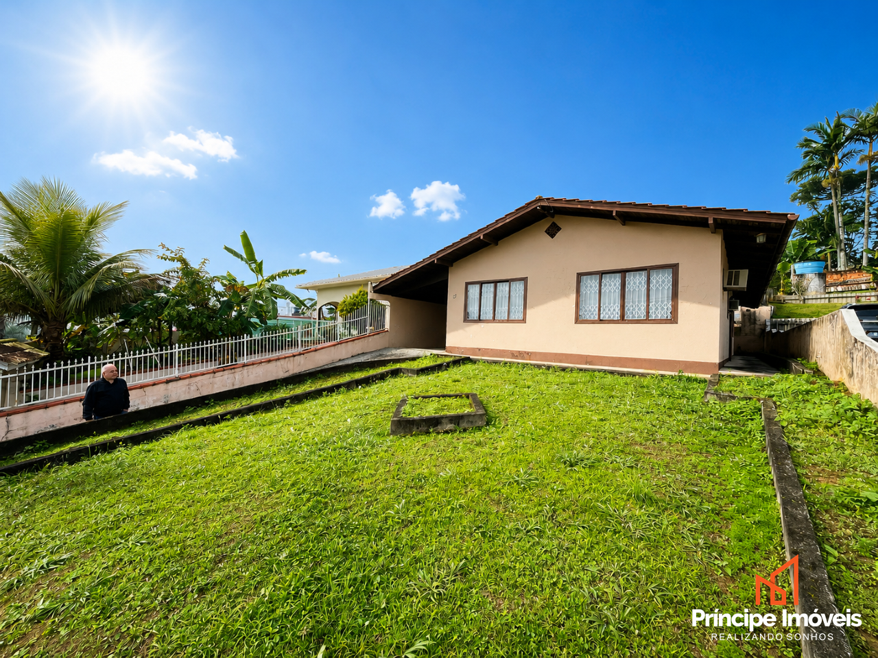 Casa à venda em Joinville, Floresta, 3 quartos: 