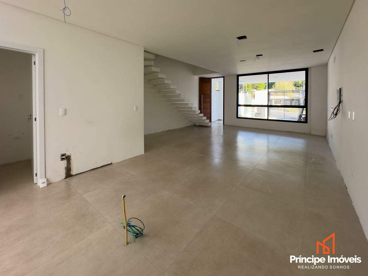 Geminado à venda em Joinville, Floresta, 3 quartos: 
