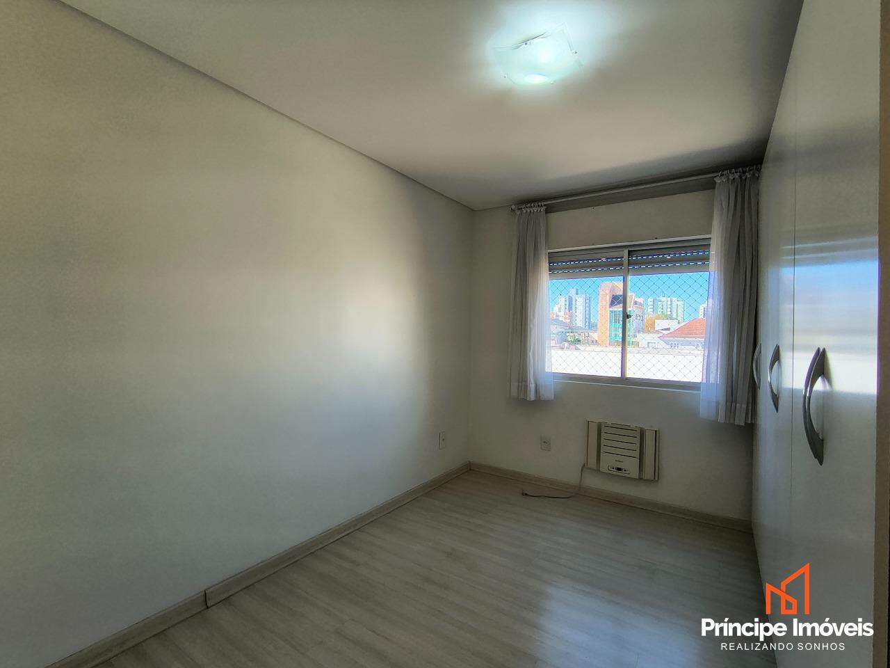 Apartamento à venda em Joinville, Anita Garibaldi, 4 quartos: 