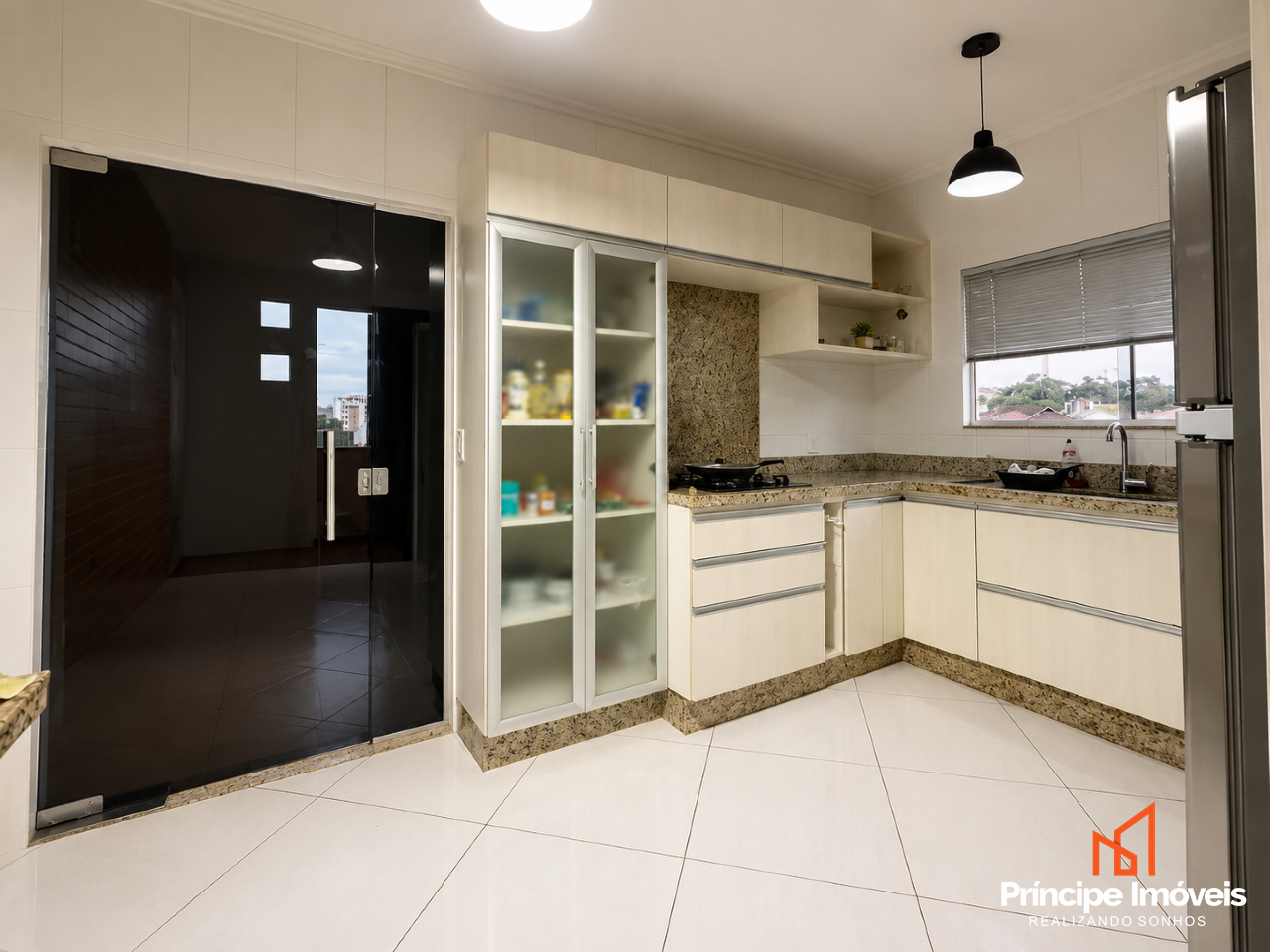 Casa à venda em Joinville, Floresta, 3 quartos: 
