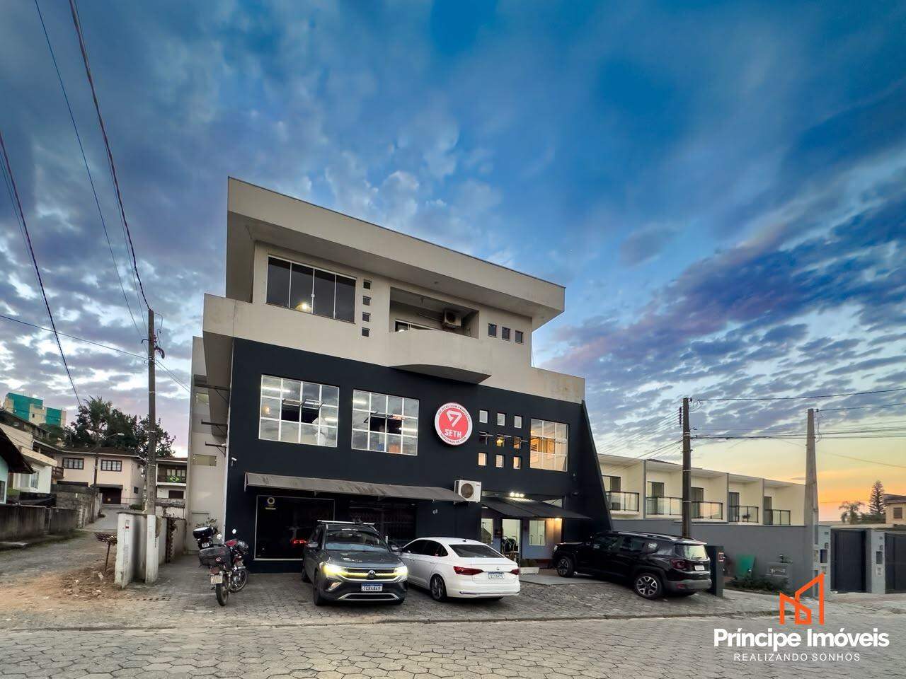 Casa à venda em Joinville, Floresta, 3 quartos: 