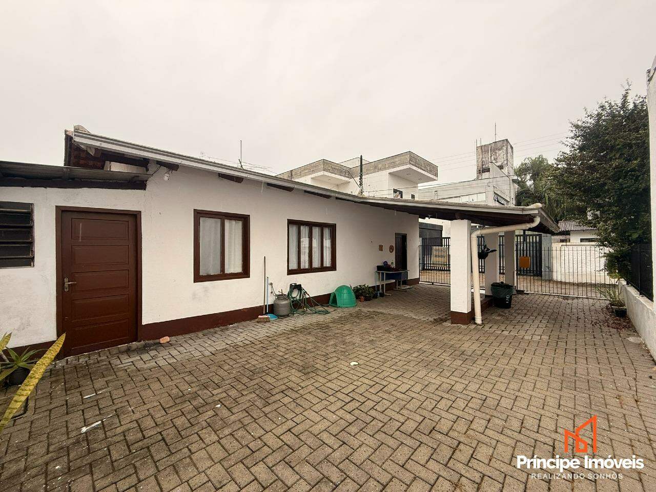 Casa à venda em Joinville, Bucarein, 3 quartos: 