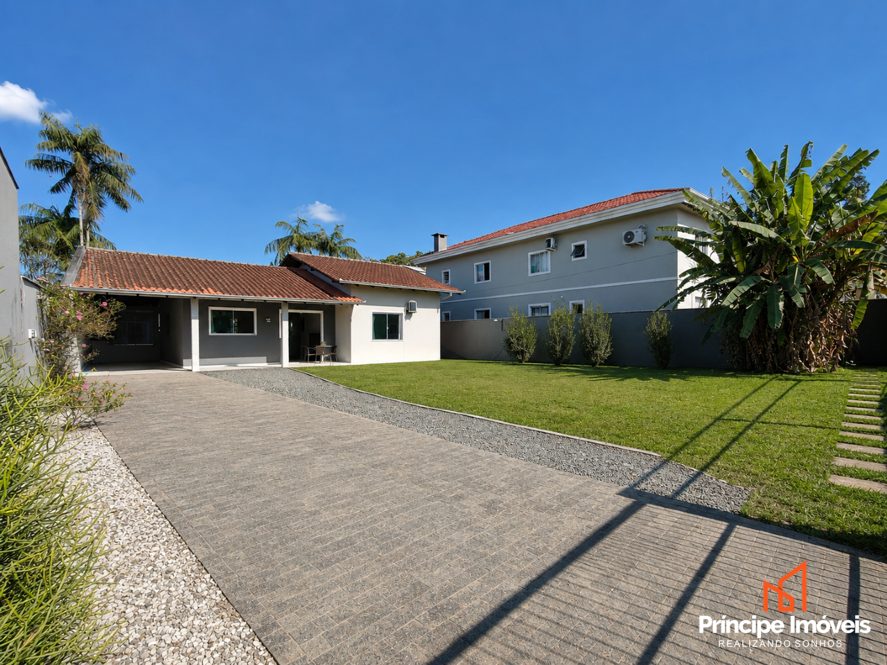 Casa à venda em Joinville, Boa Vista, 3 quartos: 